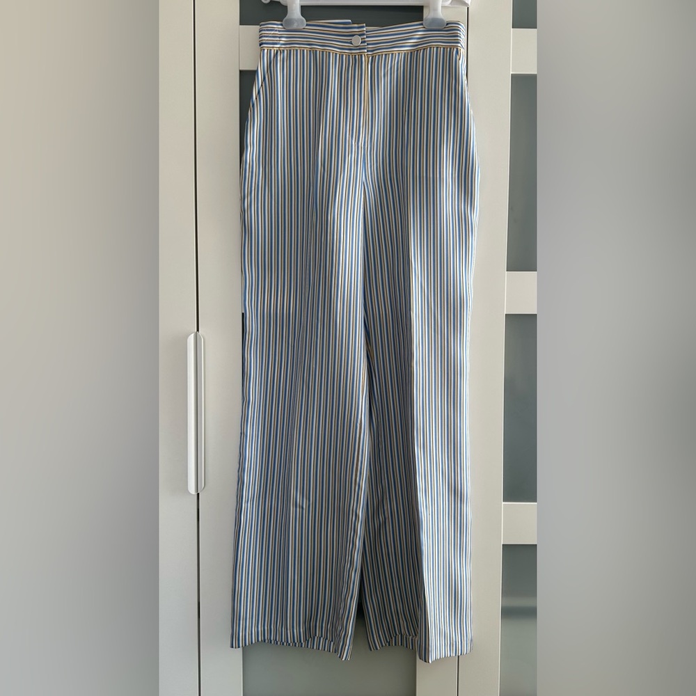 Juicy Couture .High Waisted , Silk trousers. Size 4